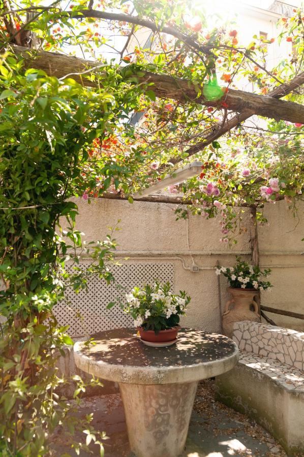 Casa Teresinella Garden Lägenhet Torre Annunziata Exteriör bild
